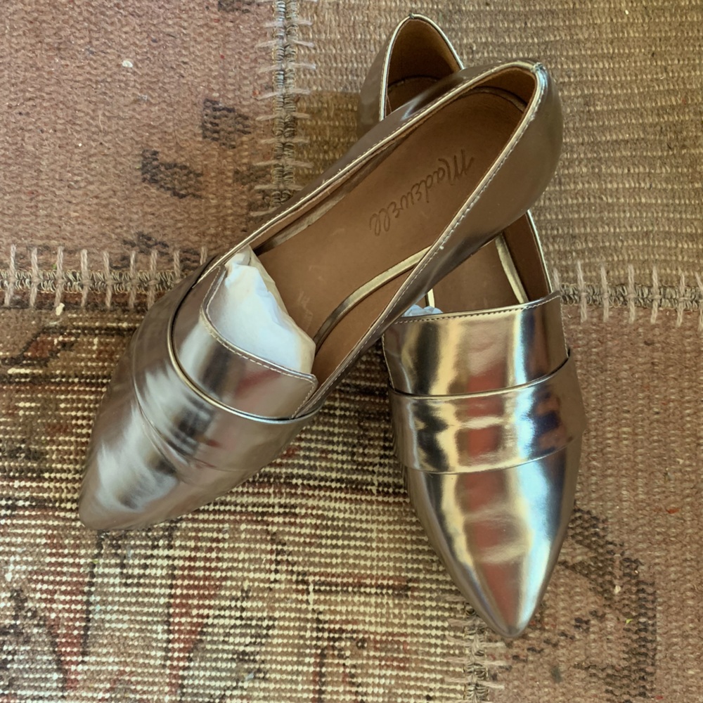 Madewell pointed-toe banded loafers in metallic sand